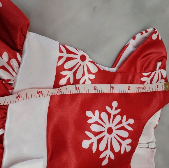Little Girls' Red/White Snow Flake Holiday Dress. - Picture 9 of 10